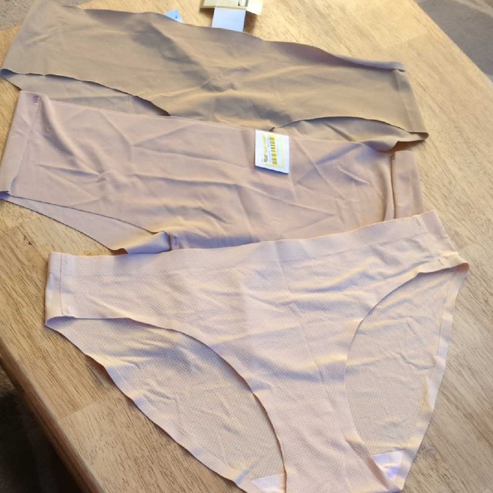 3pack Misc. Seamless Women's Briefs - Tan, Cream, and Beige NWT XL